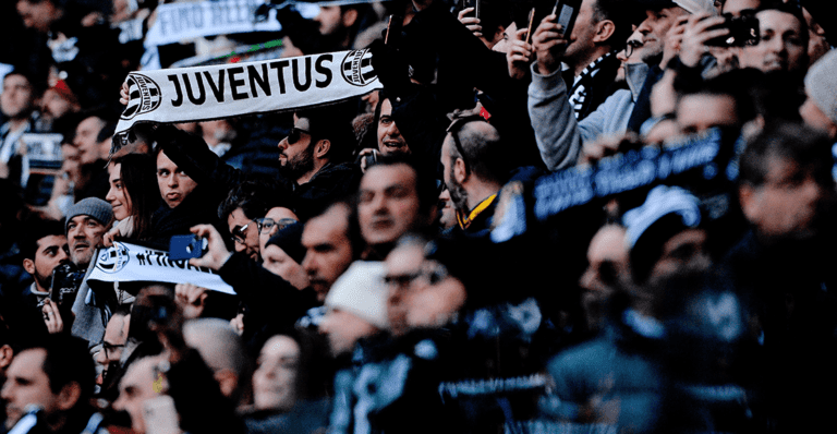 Aficionados italianos no podrían entrar al estadio para ver el Lyon-Juventus por coronavirus
