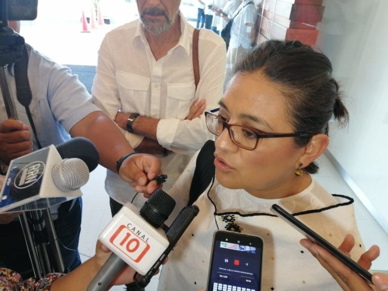 Será derecho constitucional pensión universal y becas