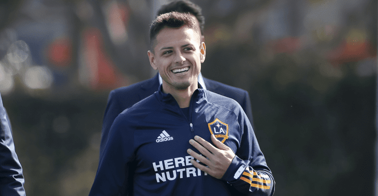 “Chicharito” podría debutar con el Galaxy este sábado