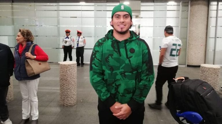 Portero cancunense varado en Japón por coronavirus ya está en México