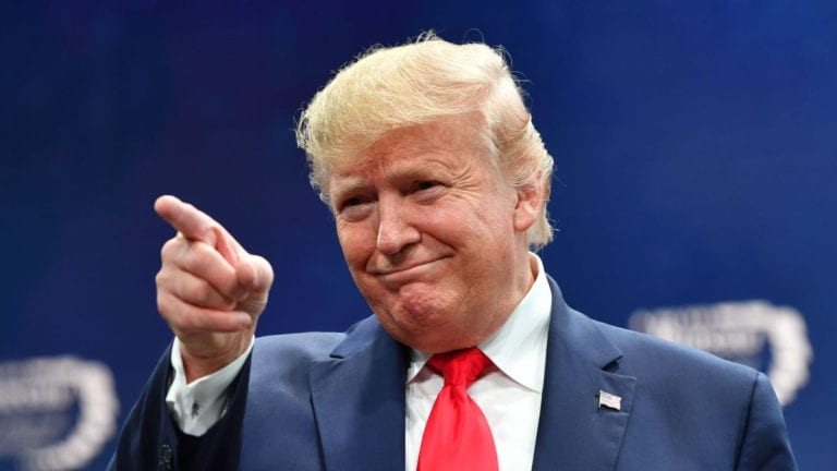 Donald Trump busca la exclusividad de posible vacuna contra el coronavirus para EEUU