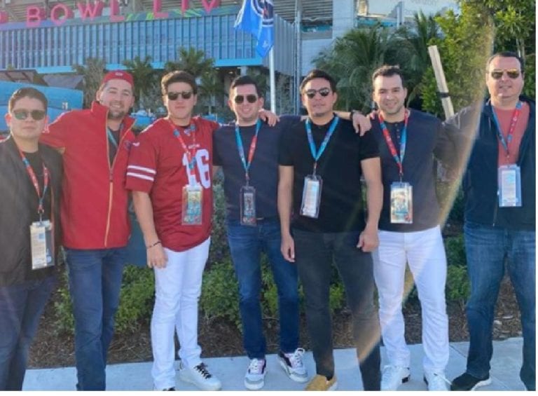 Estos son los senadores que faltaron al Congreso por irse al Super Bowl