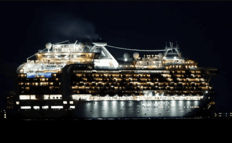 Pone Japón en cuarentena a más 3 mil 700 pasajeros de crucero por coronavirus