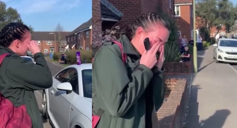 ‘Eres una heroína’: enfermera llora con aplausos y vitoreos de sus vecinos