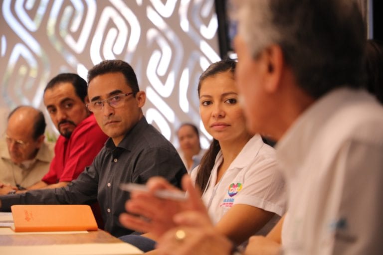 Clínicas públicas y privadas en Solidaridad se unen para enfrentar el coronavirus