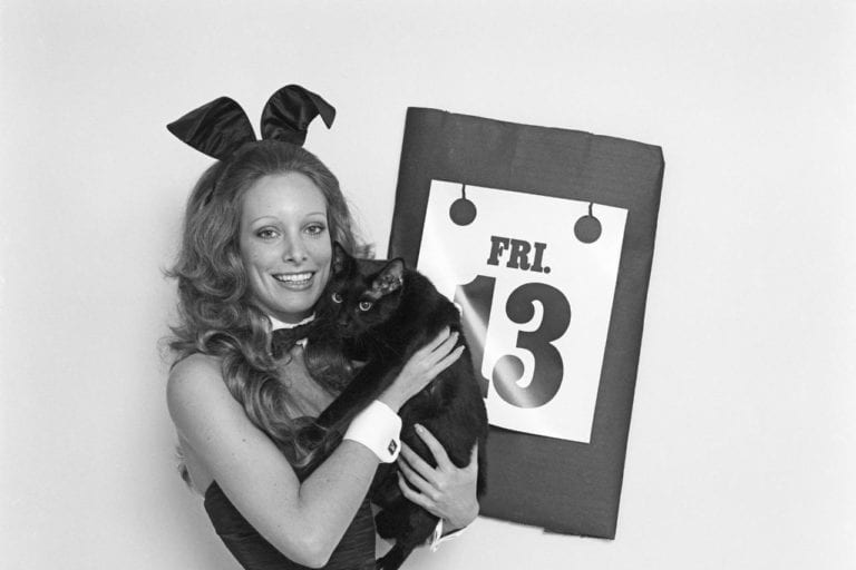 Por el coronavirus, Playboy pone todos sus números en línea gratis