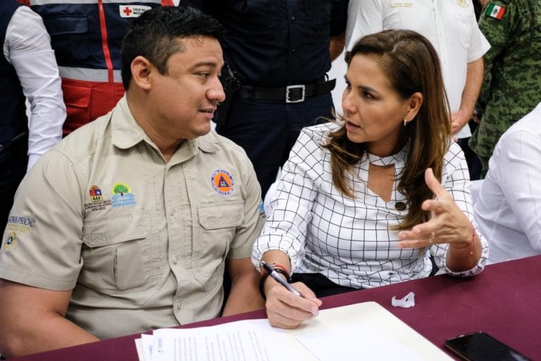 Instala Mara Lezama Comité de prevención y combate de incendios en Cancún