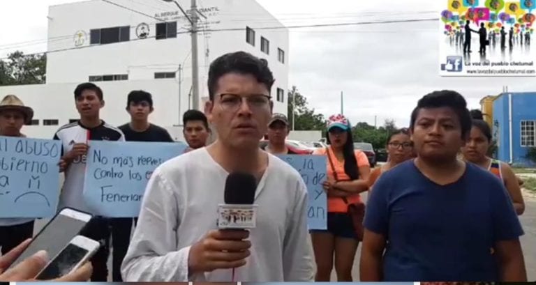 Denuncian represión de policías de Chetumal contra jóvenes que hacían colecta