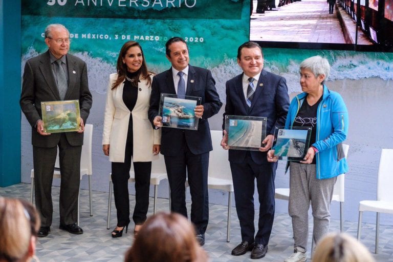 Inaugura Mara Lezama exposición fotográfica “Cancún 50 años” en la CDMX