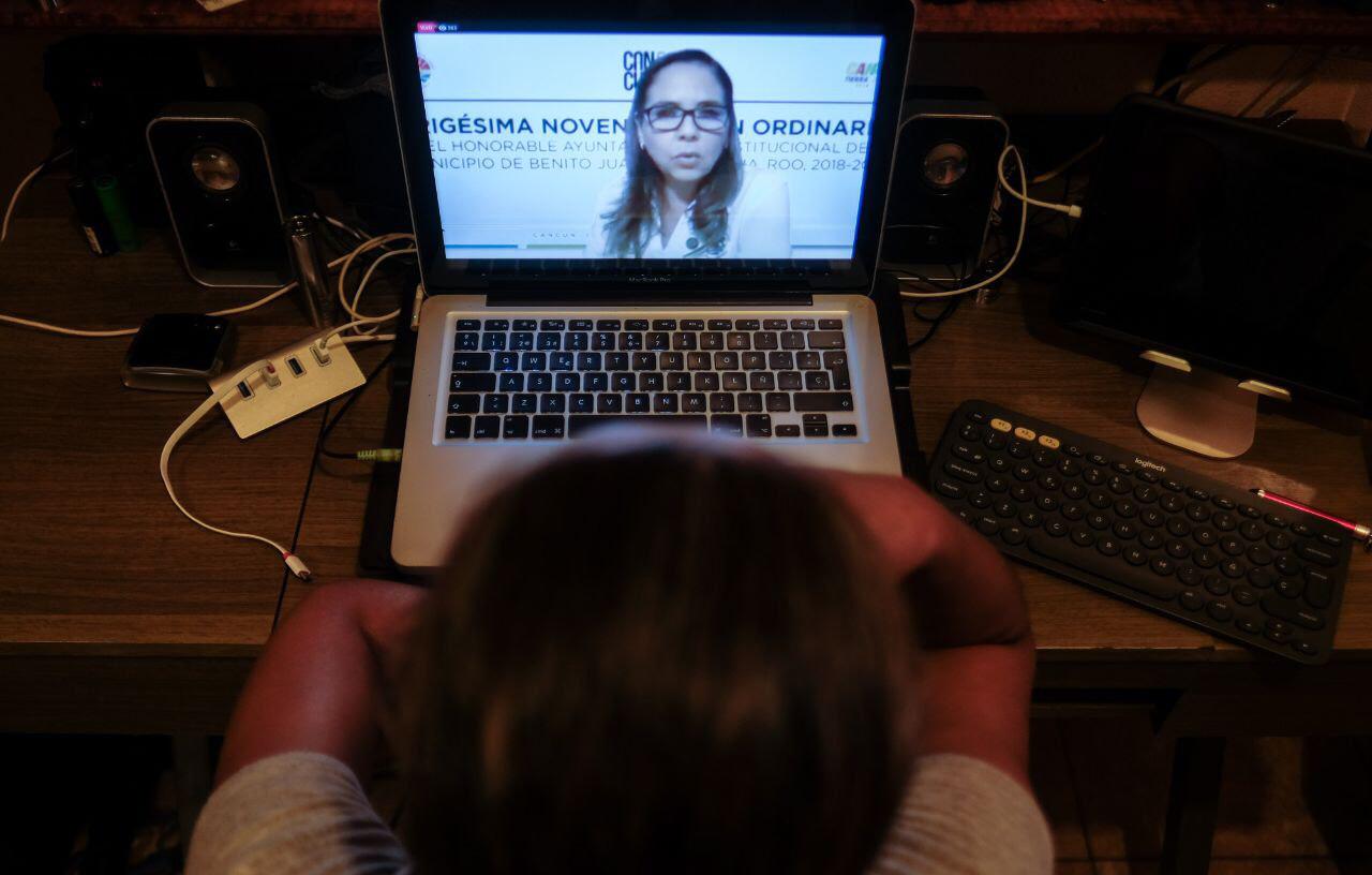 Hace historia Mara en Cancún al encabezar Primera Sesión Virtual de Cabildo
