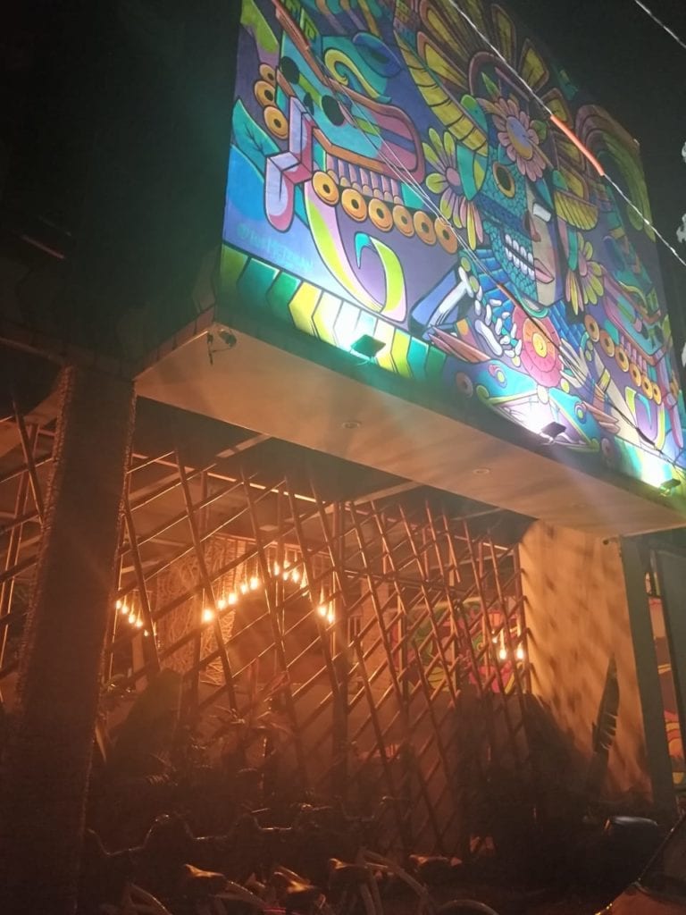 hostal clausurado Tulum