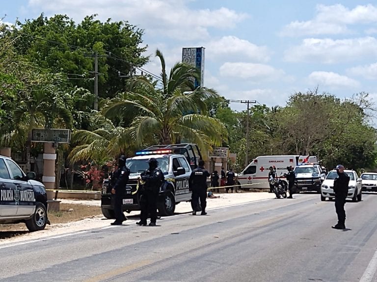 Ejecutan a persona afuera de un hotel de Cancún