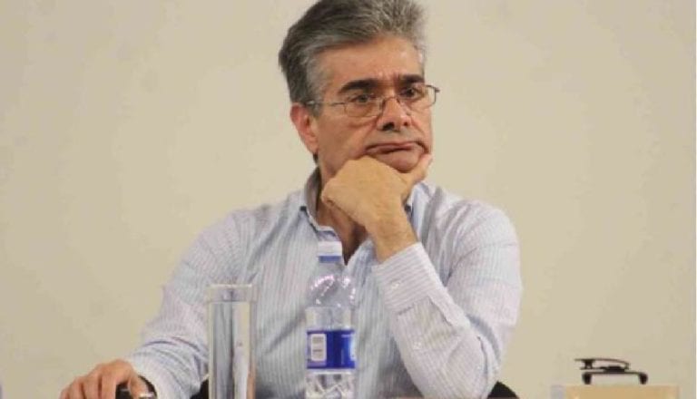 ¡Escritor se suicida y culpa a AMLO de su decisión con carta póstuma!