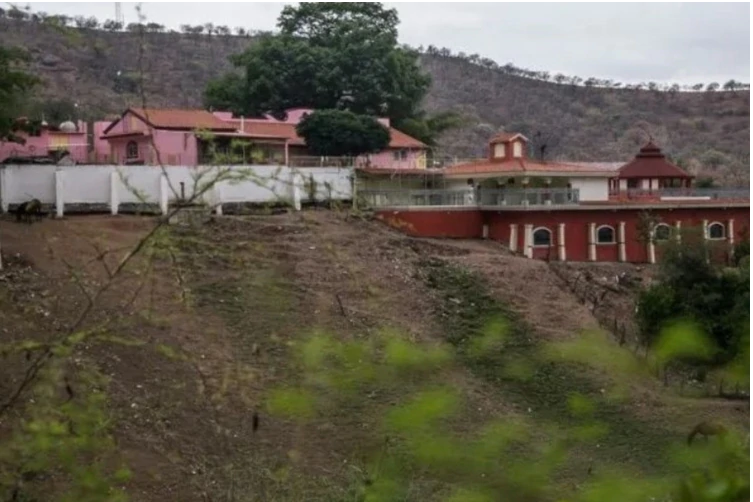Así es la mansión que “El Chapo” Guzmán construyó para su madre, Consuelo Loera