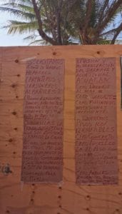 Activistas clausuran obra en parque Fundadores.