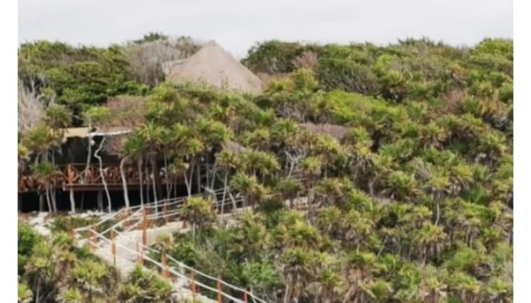 Mansión en zona protegida de Tulum
