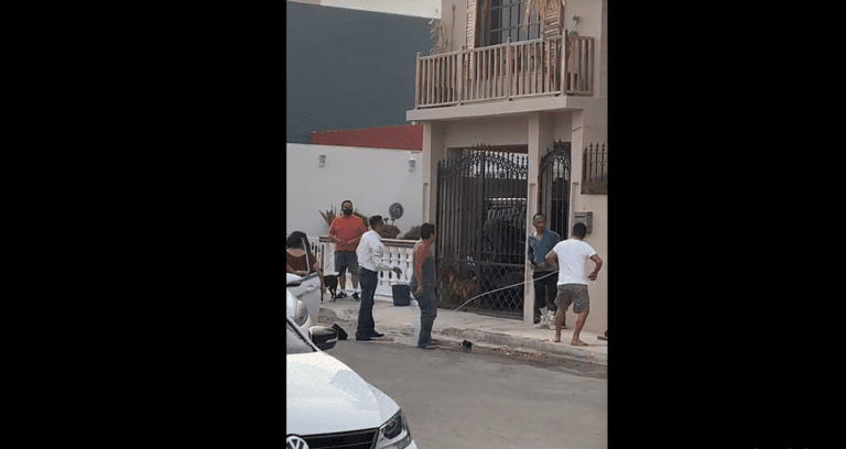 Vecinos acorralan a sujeto que quería violar menor en Playa del Carmen: video