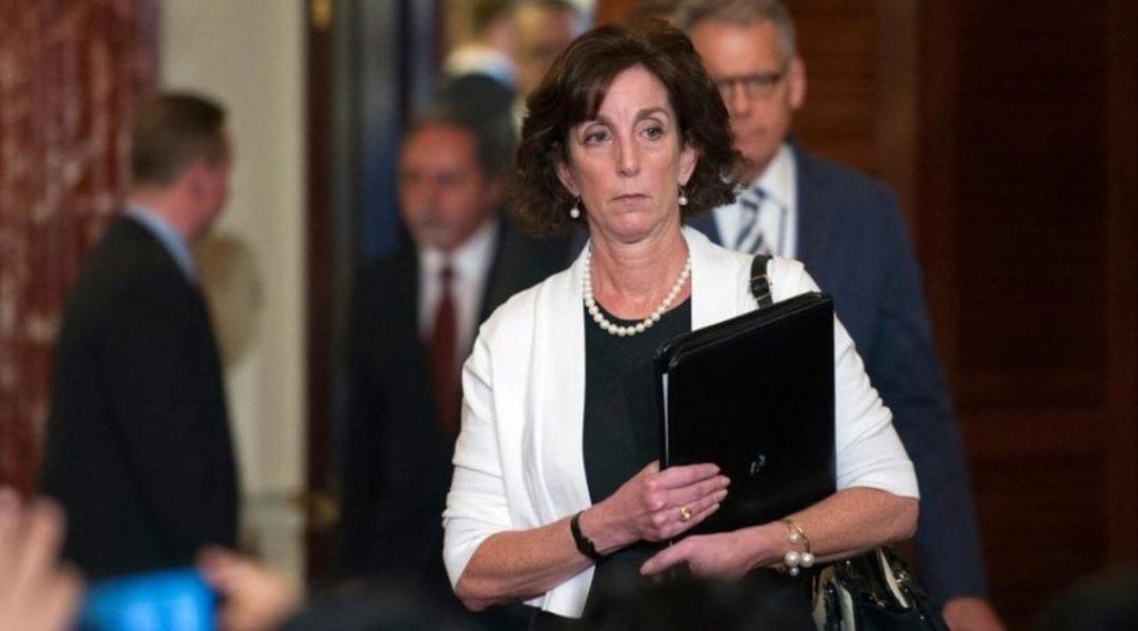 Ex embajadora Roberta Jacobson