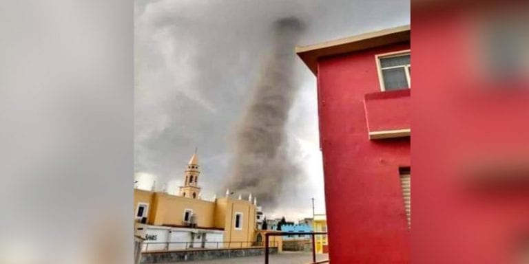 Tornados en Puebla dejan daños materiales