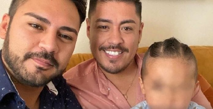 Pocas parejas del mismo sexo han podido adoptar en México