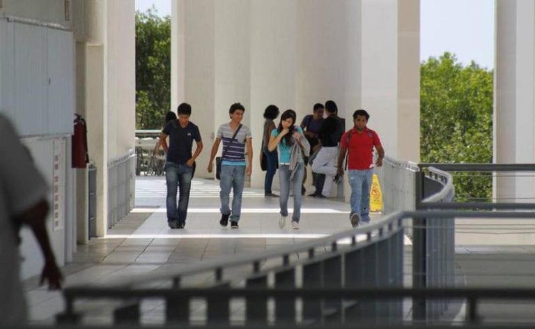 Universidades de Quintana Roo