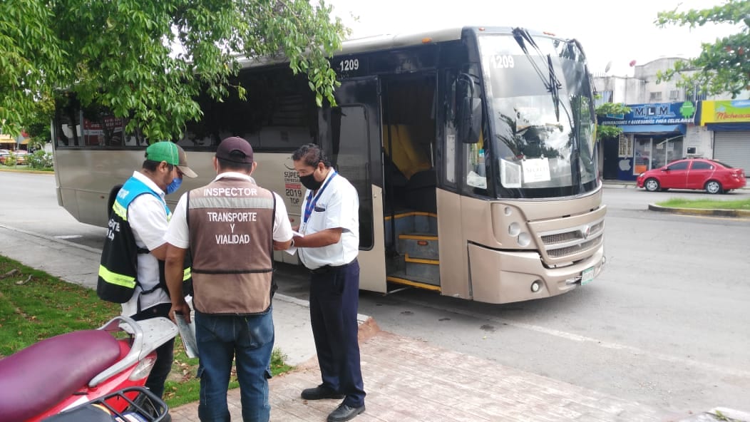 Transporte público de Solidaridad seguirá trabajando al 50% de su capacidad