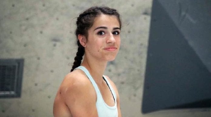 Joven campeona muere tras caer al vacío mientras entrenaba