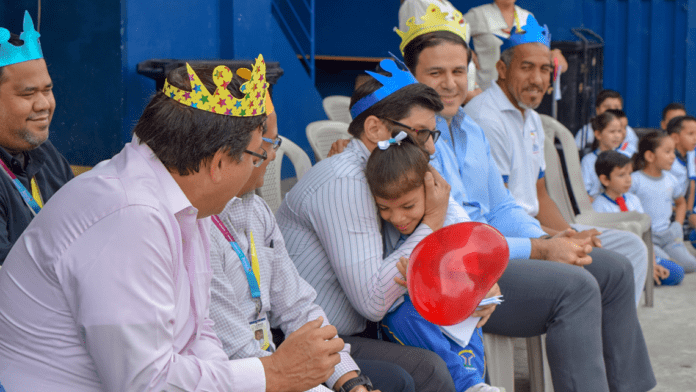 No recomiendan reunirse el Día del Padre