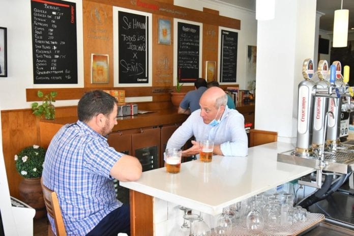 Por Covid-19 hay quienes dejarán de tener contacto físico con otras personas