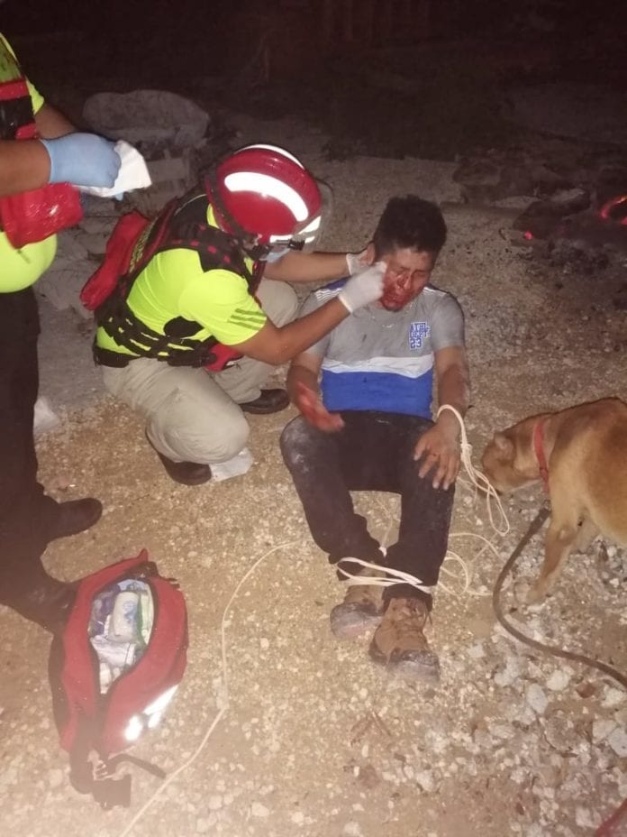 Albañil ebrio acaba golpeado en Playa del Carmen