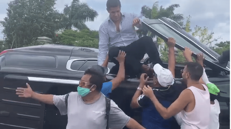 Se fugó ‘Lito’ Joaquín después de volcar en Cozumel