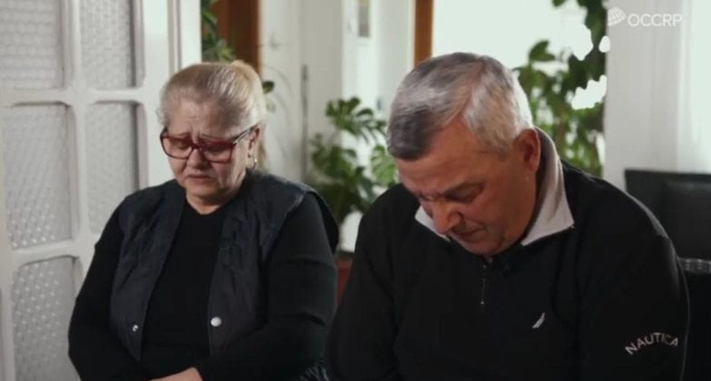 Padres de Marcu en Rumania recuerdan a su hijo