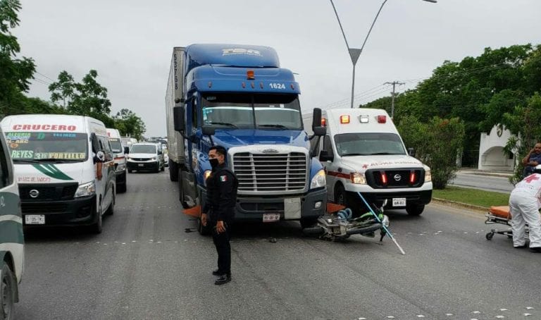 Atropella camión a motociclista en Cancún