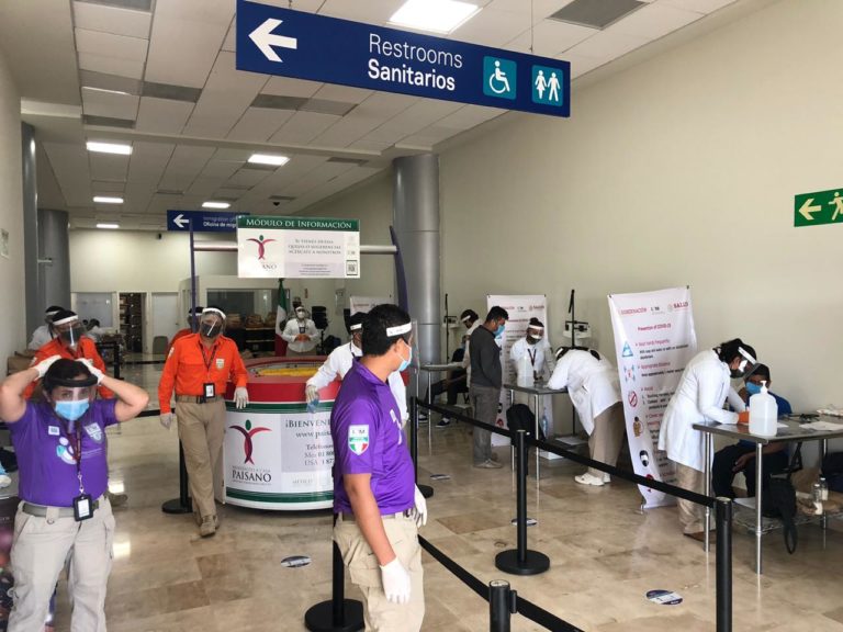 Urge agilizar trámites de ingreso a México en aeropuerto de Cancún: Miguel Torruco