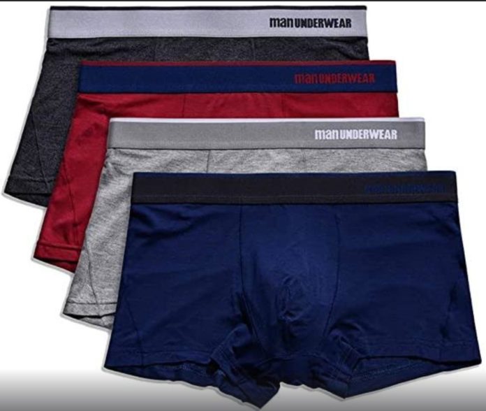 Un lote de calzones que fue subastado no fue del interés de la gente