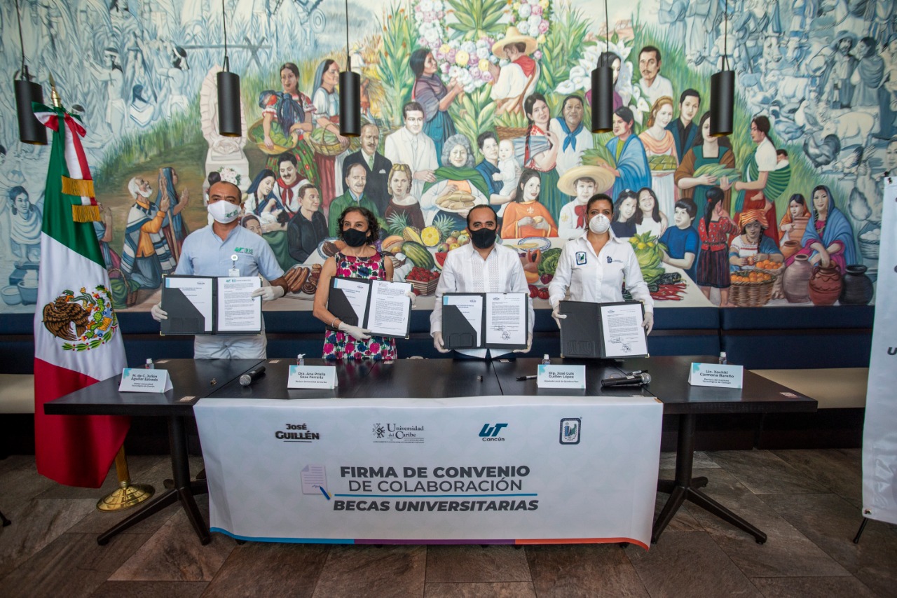 Diputado José Luis Guillén firma convenio con Unicaribe, ITC y UT, para becar a estudiantes