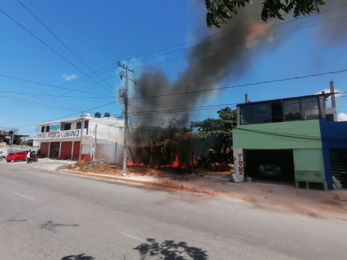 incendio cerca de clínica