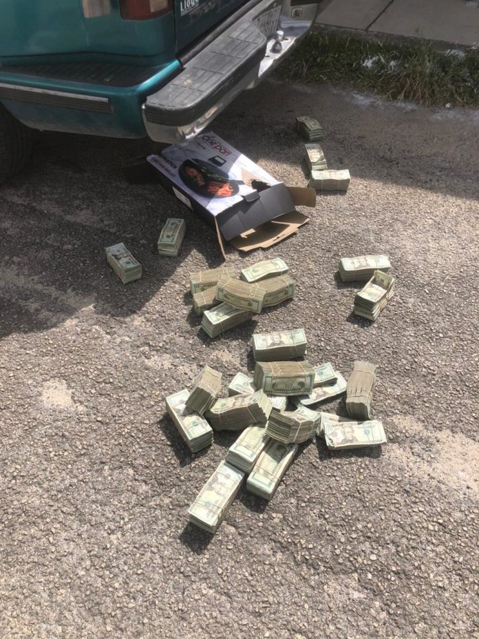 dólares abandonados