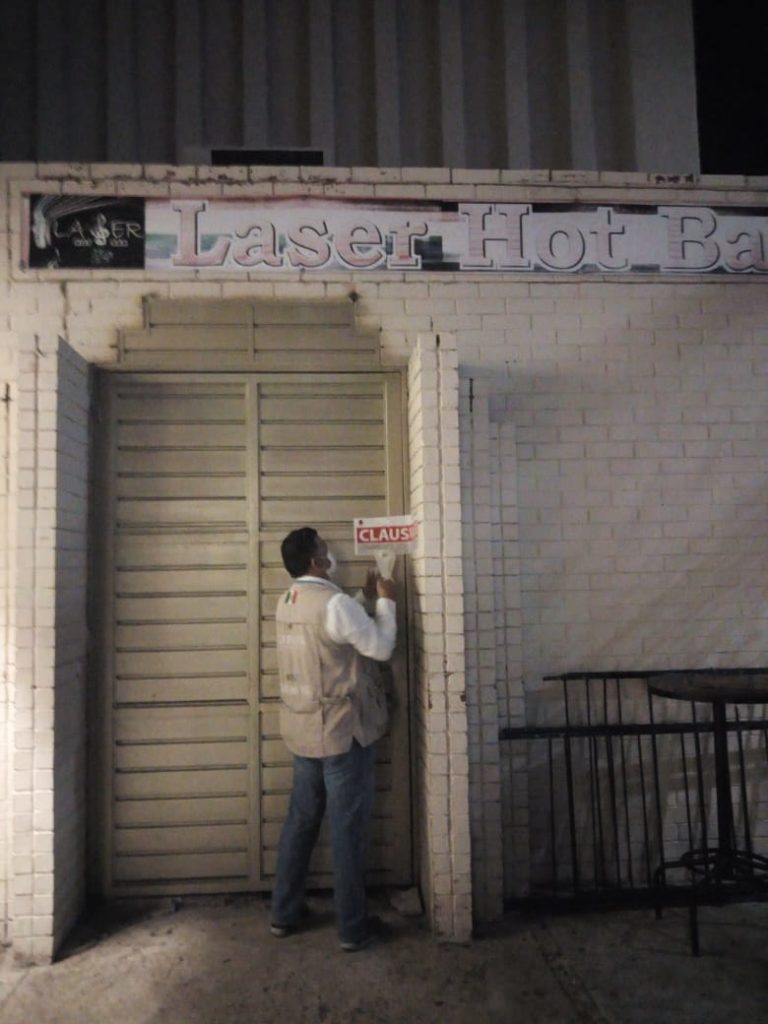 ¡Se acabó la fiesta! Sefiplan clausura comercios con actividades no esenciales en Q. Roo