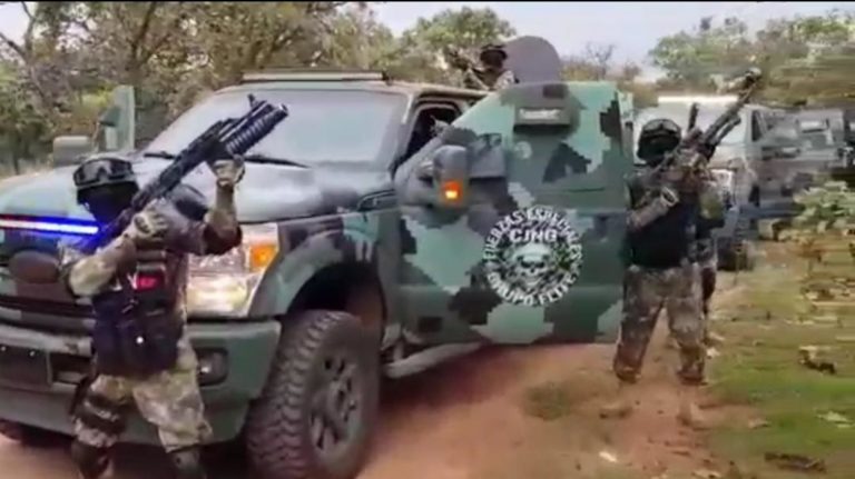 Con video, muestran el armamento del que dispone el CJNG de "El Mencho"