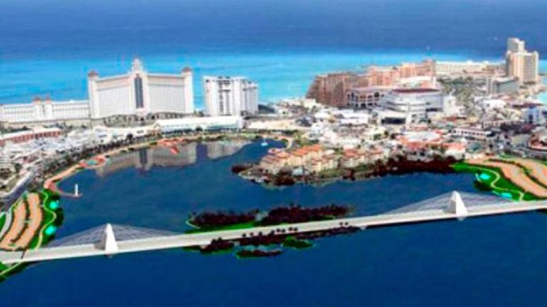 Avala Federación construcción de puente sobre laguna Nichupté