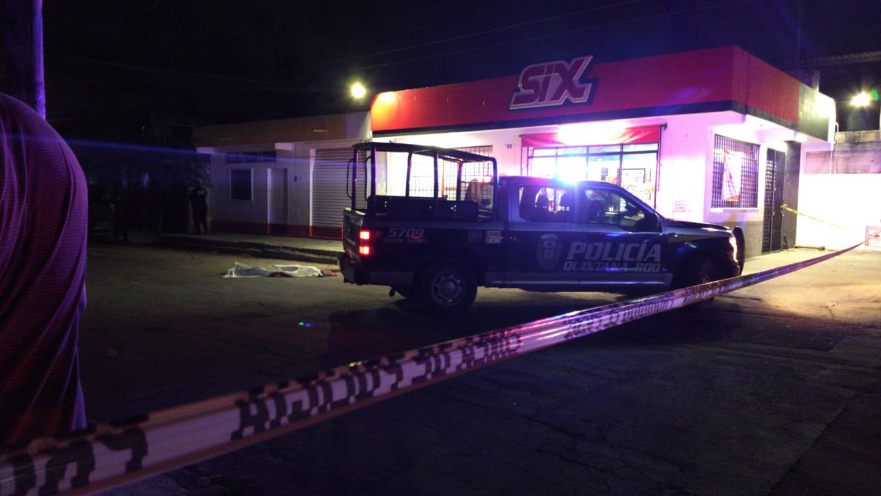 Muere degollado en riña tras esperar la ambulancia que no llegaba, en Cancún