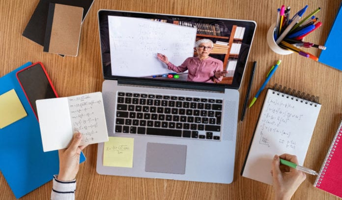 educación a distancia