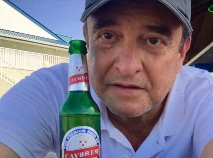 Se filtraron fotos de Pío López Obrador, hermano de AMLO, en un paraíso fiscal