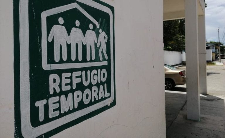 Por parte del Ayuntamiento de Solidaridad hay disponibles 38 refugios anticiclónicos en Playa del Carmen y Puerto Aventuras, se dispone de 800 despensas de reserva para las personas que eventualmente acudan a estos lugares y se dispone de 150 unidades de transporte y 200 vans para el eventual traslado de personas.