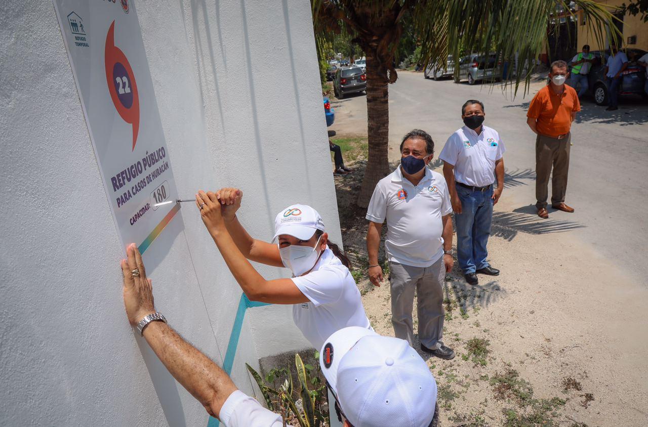 Instalan en Puerto Morelos indicadores de refugios anticiclónicos