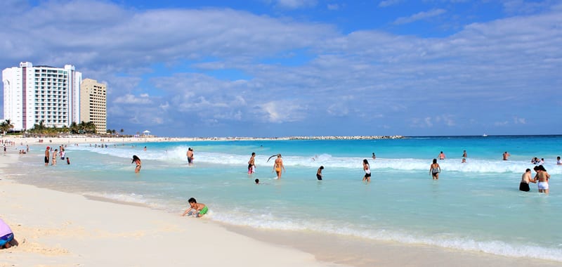 Reabrirán playas de Cancún con medidas preventivas: Mara Lezama