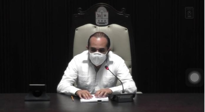 El Diputado José Luis Guillén lamentó la falta de quórum en el Congreso de Quintana Roo, para votar por el dictamen de reformas a la Ley contra violencia política de género que impulsa, motivo por el que invitó a las mujeres a manifestarse y exigir que trabajen los Legisladores.