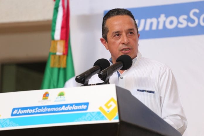 Carlos Joaquín, gobernador de Quintana Roo.