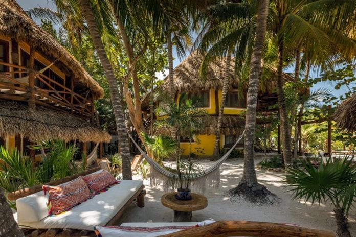 Un hotel en Holbox cerró sus puertas dos días después de haber reiniciado labores